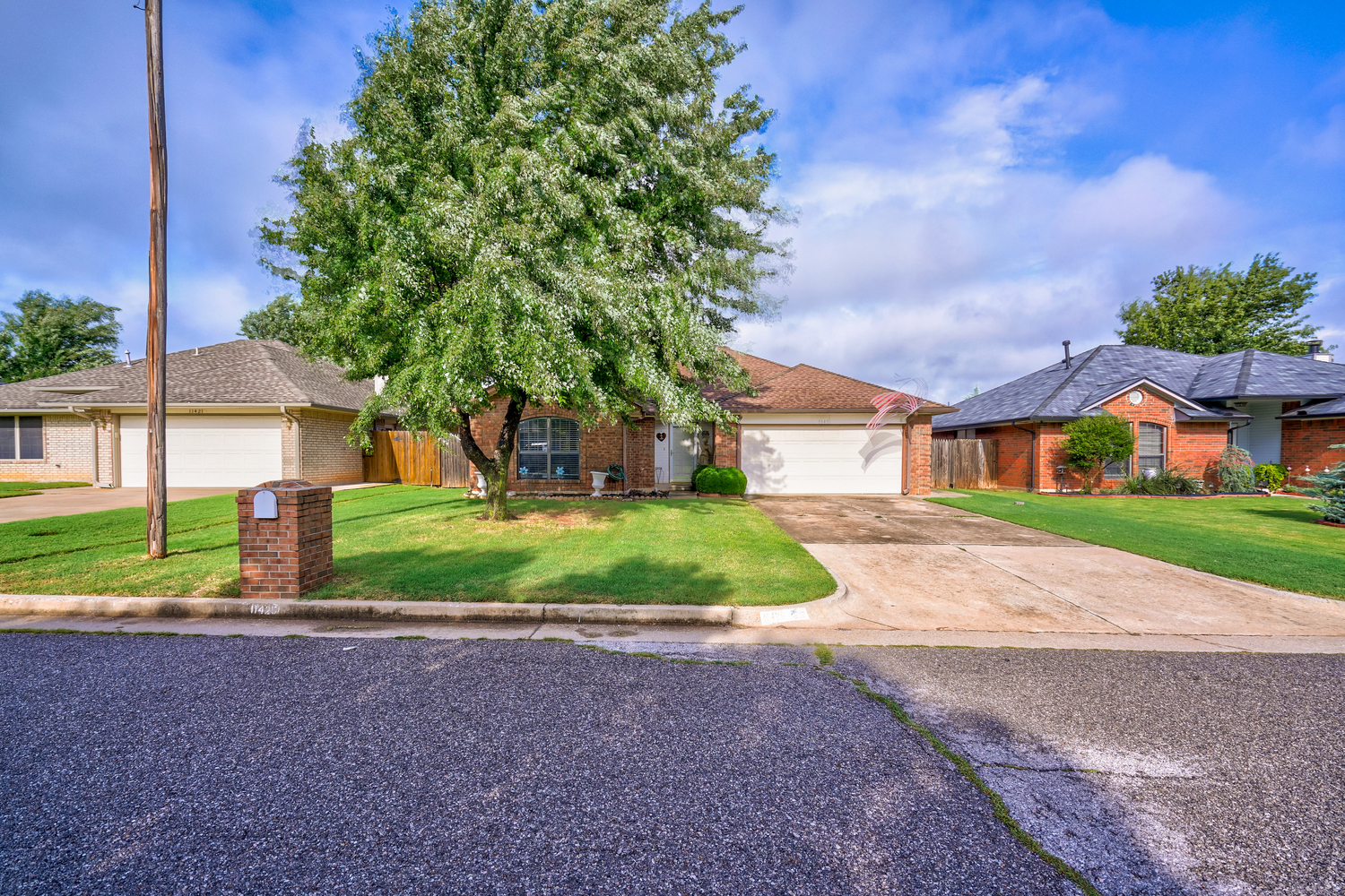 11425 Brown Avenue Oklahoma City, Oklahoma 73162 Nested Tours